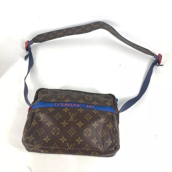 LOUIS VUITTON Monogram MessengerPM Crossbody Shoulder Bag - Picture 5 of 14